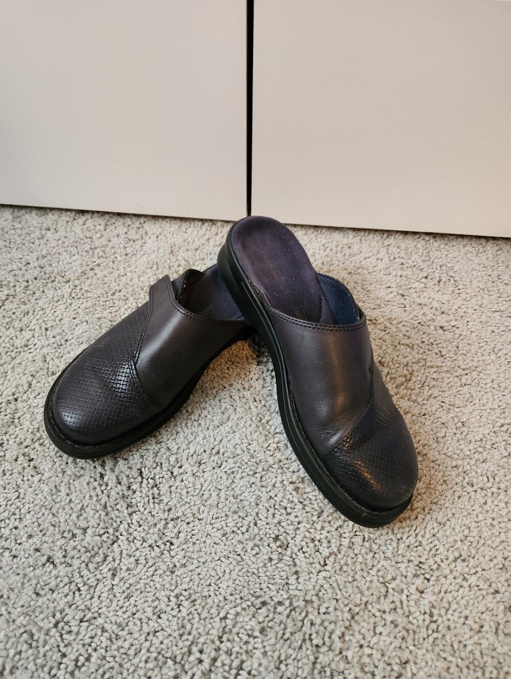 Clark's Leather Mules